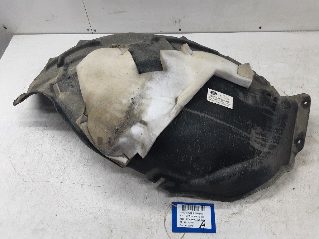 PARE BOUE AVANT DROIT Jaguar E-Pace (J9C316A578AC), Garde-boue, Mevr. I. Hauben, Utilisé, Jaguar