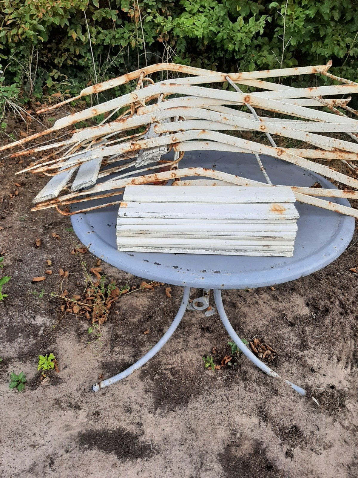 Retro tuintafel en 4 stoelen  doe een eerlijk bod, Ophalen