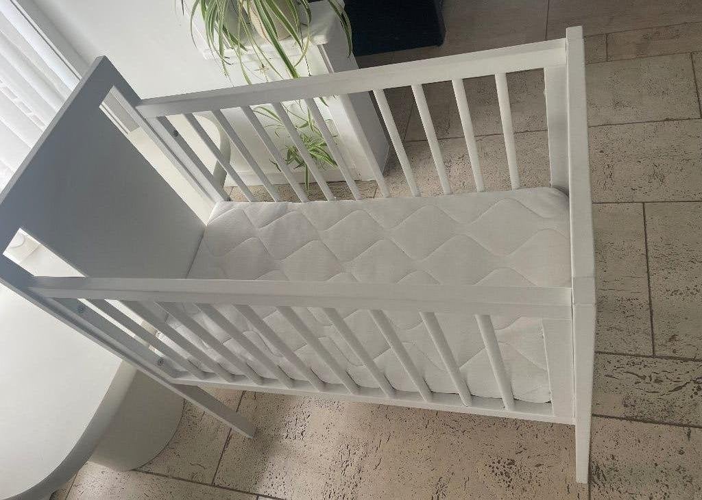 Babybed/wieg + matras, Kinderen en Baby's, Ophalen, Gebruikt, Wieg