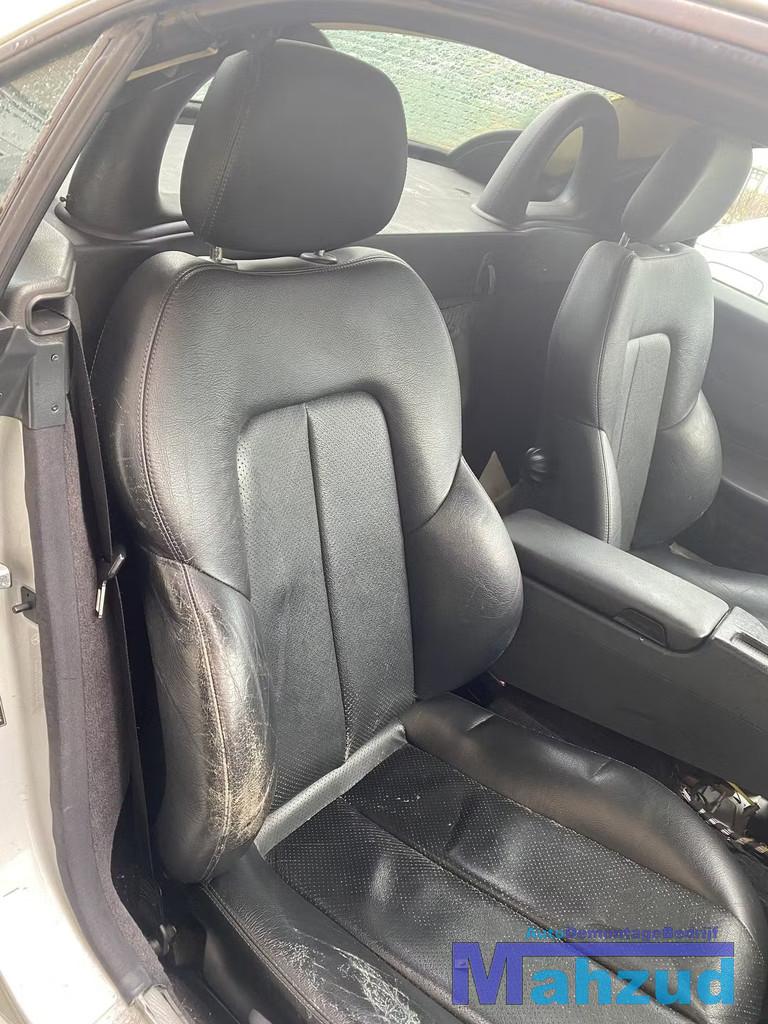 MERCEDES SLK R170 ZWART LEER Interieur 1996-2004, Gebruikt, Mercedes-Benz AG, Mercedes-Benz, Mercedesstrasse 120
70372  Stuttgart, DE