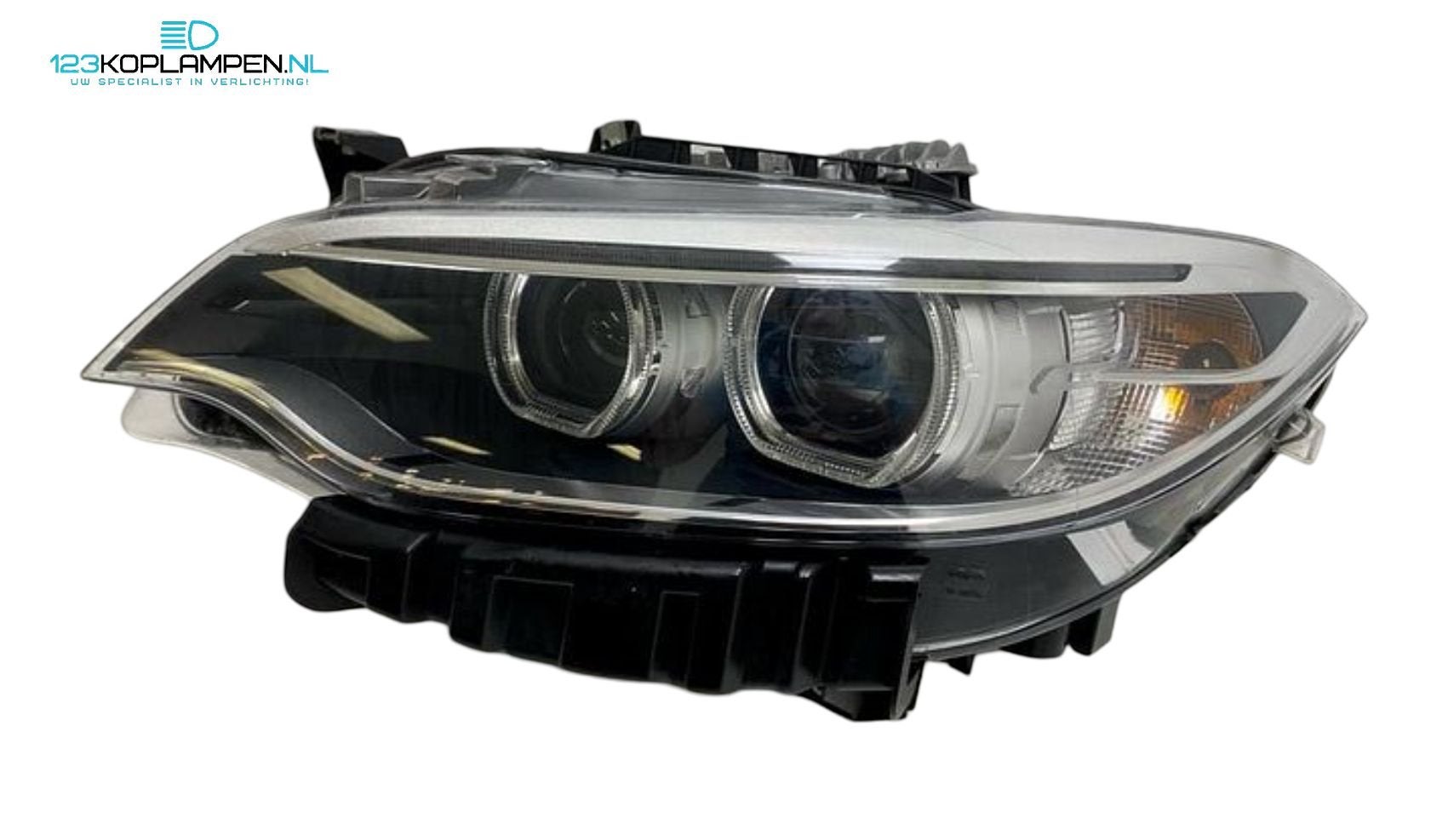 BMW 2 Serie F22 / F23 Bi Xenon LED koplamp links, -, Utilisé, -, Enlèvement ou Envoi