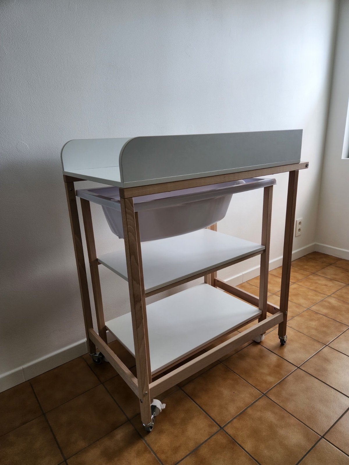 Table à langer avec baignoire childhome, Enlèvement, Baignoire