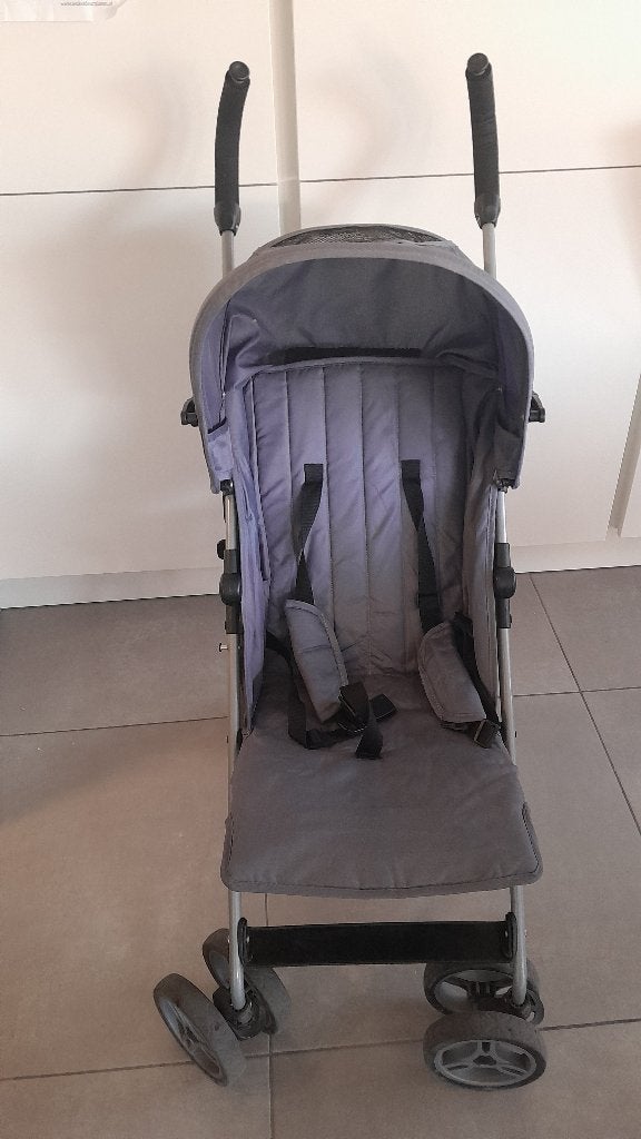 Inklapbare buggy met zonnescherm, Kinderen en Baby's, Ophalen, Gebruikt, Overige merken, Verstelbare rugleuning