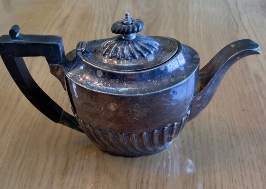 Antieke zilveren theepot, Antiek en Kunst, Ophalen