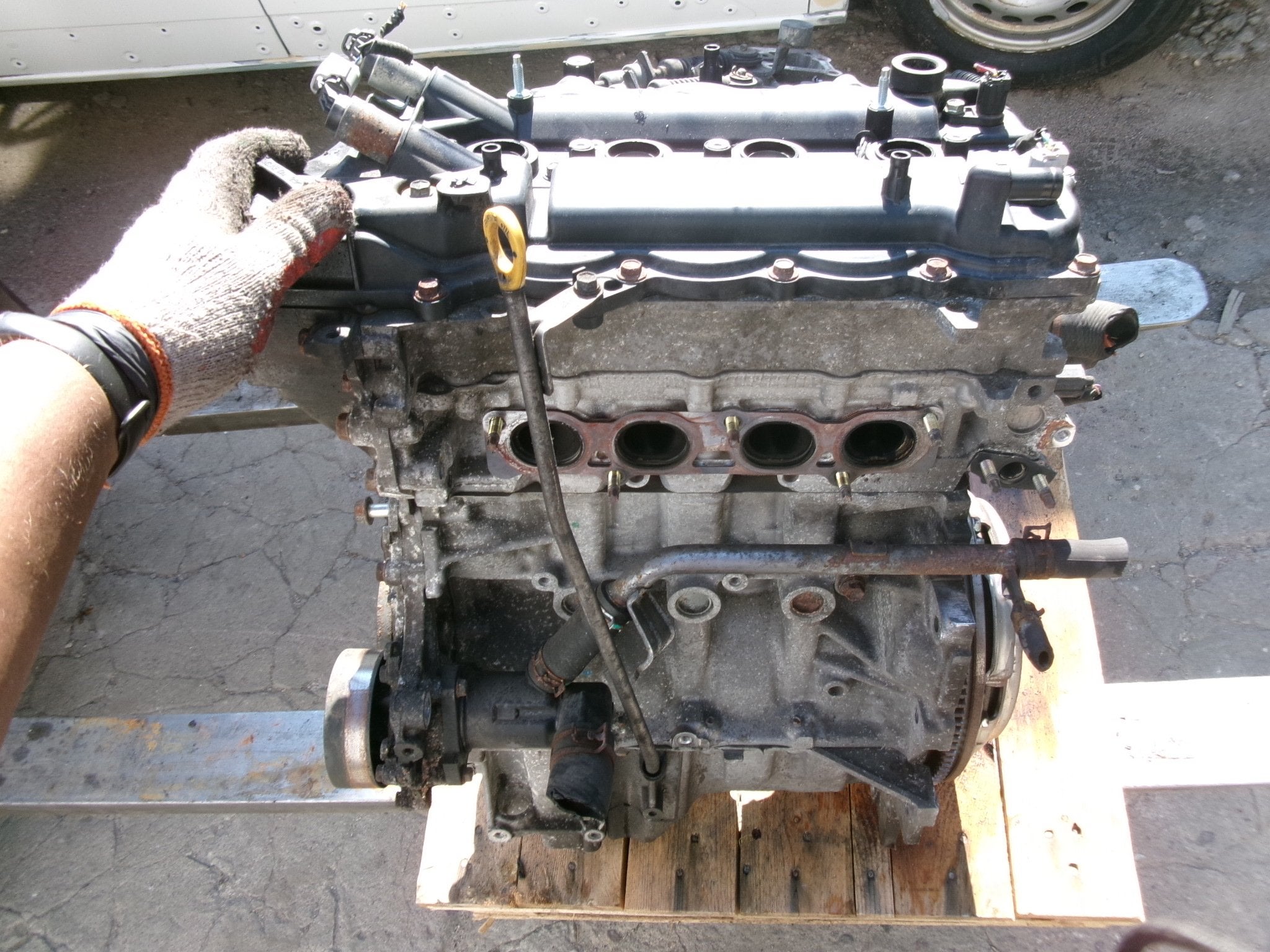 Moteur 1NRFE Nu YARIS TOYOTA, Envoi, Utilisé, Skoda