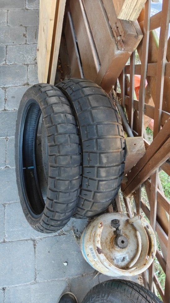 2 pneus Pirelli Scorpion Rallye STR, Motos, Enlèvement, Utilisé