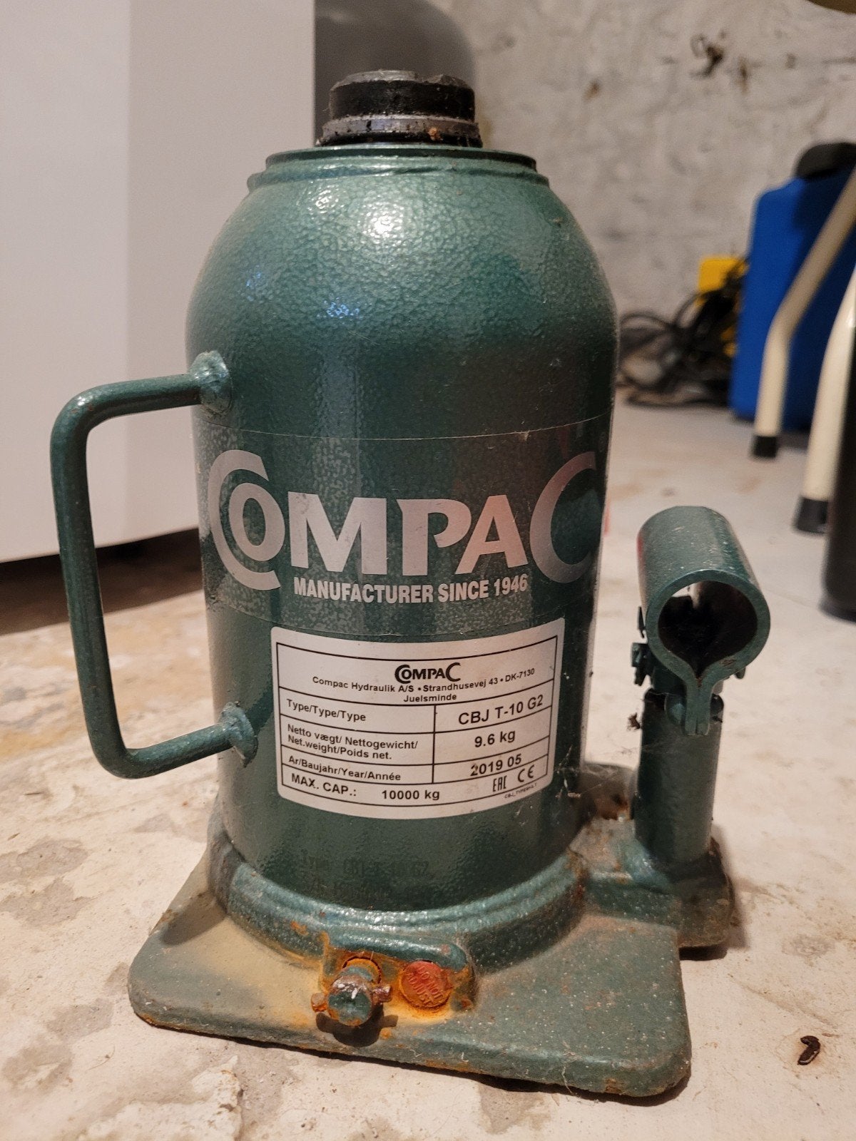 Cric hydraulique à bouteille – COMPAC CBJ T-10 G2 (10 tonnes, Enlèvement