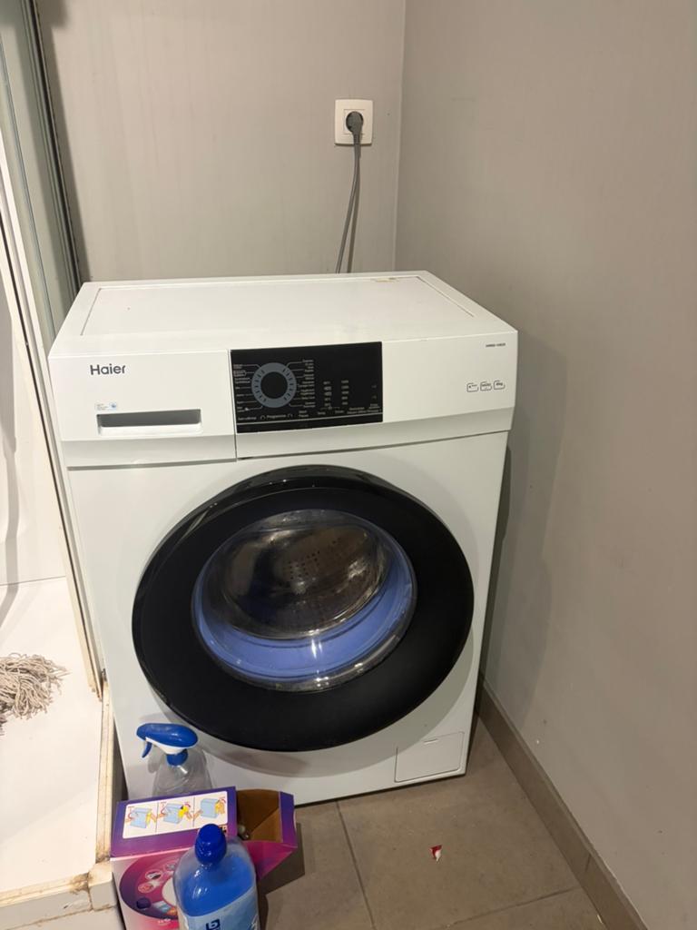 Haier wasmachine, Elektronische apparatuur, Wasmachines, Ophalen, Zo goed als nieuw
