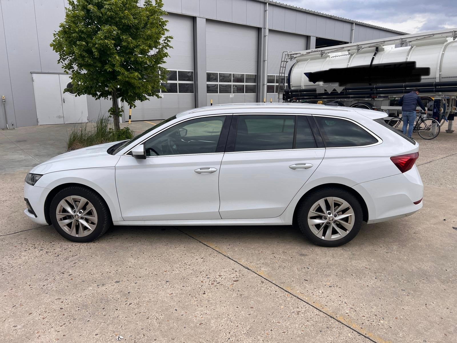 Škoda Octavia Combi 2.0 TDI DSG Automaat – 2021 – 123.000 km, Auto's, Skoda, Automaat, Particulier, Cruise Control, Te koop