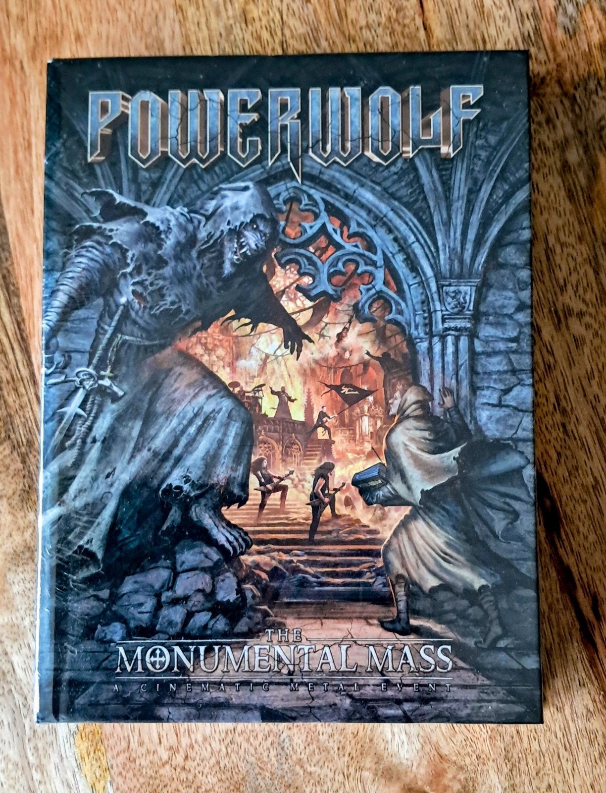 Powerwolf : The Monumental Mass: A Cinematic Metal Event!!, Ophalen of Verzenden, Nieuw in verpakking, Metal, Boxset