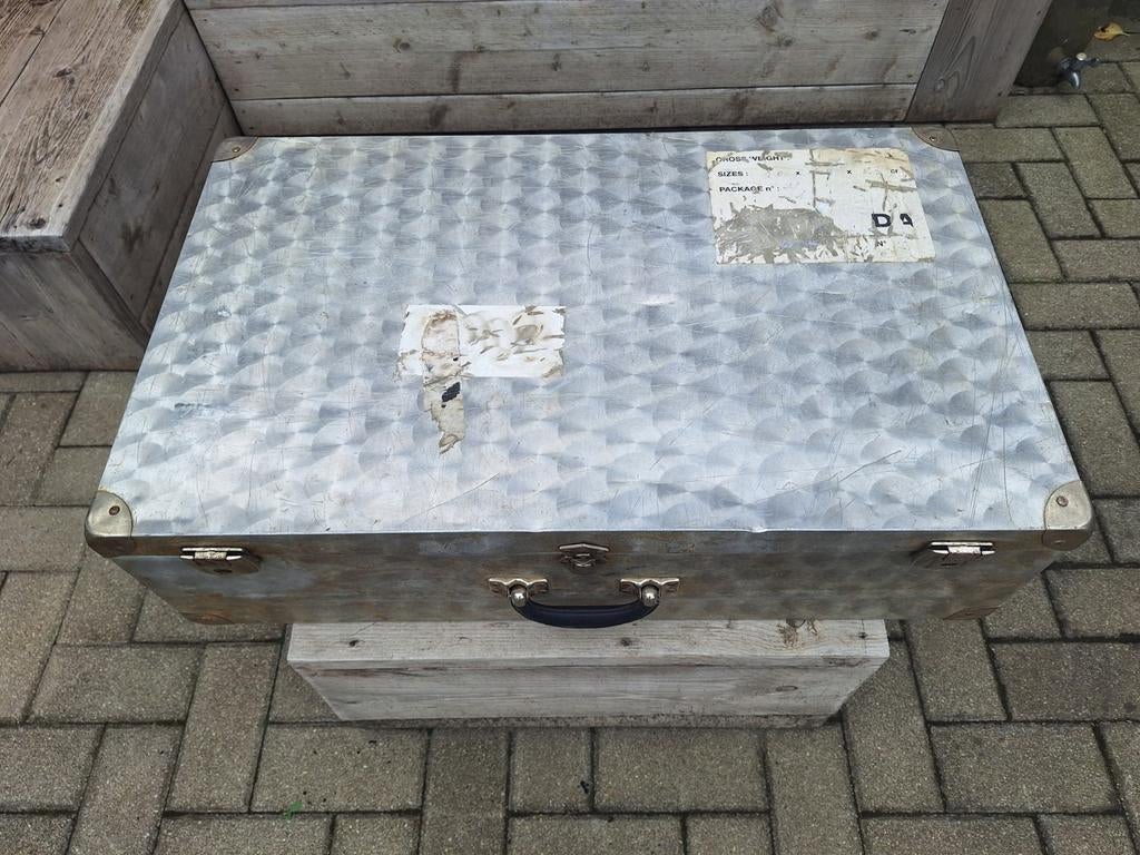 Oude Franse aluminium vliegtuig koffer, Ophalen of Verzenden, Gebruikt, Metaal