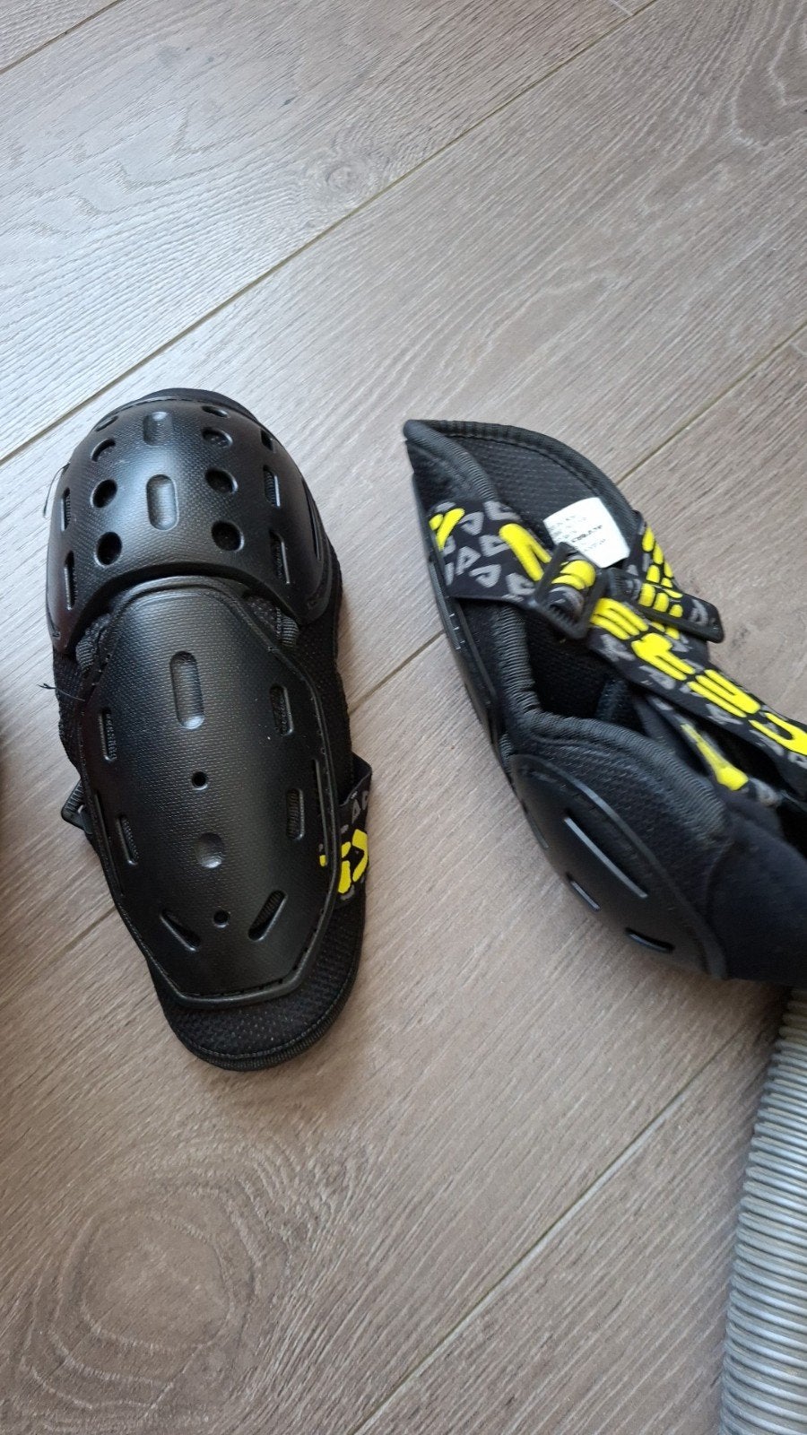 elleboogbescherming, Motos, Enlèvement