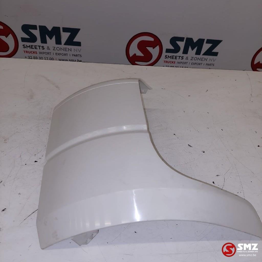 Occ déflecteur de vent droit Mercedes Actros MP2 A, Autos : Pièces & Accessoires, Utilisé, Mercedes-Benz, Autres pièces automobiles