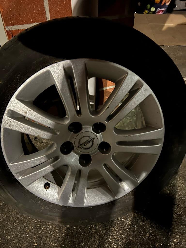 Opel Astra G autobanden, Auto diversen, Ophalen, Gebruikt