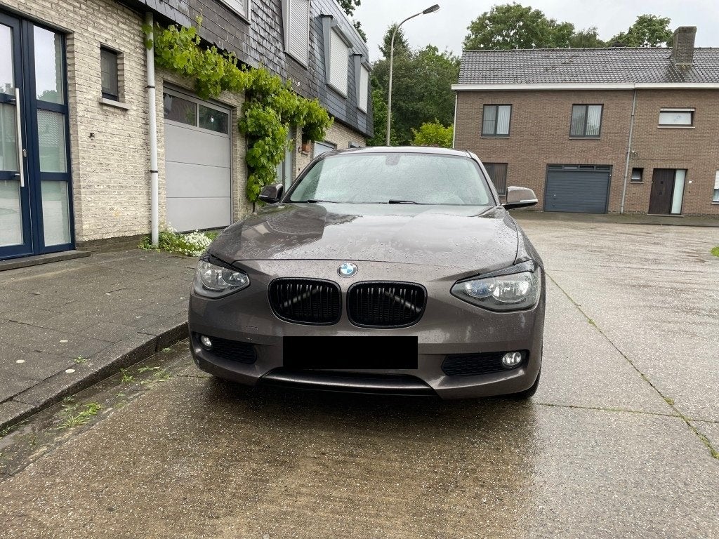 BMW 116i – Benzine – Nieuwe ketting, Auto's, BMW, Particulier, 1 Reeks, ABS, Airbags, Automatische klimaatregeling, Centrale vergrendeling
