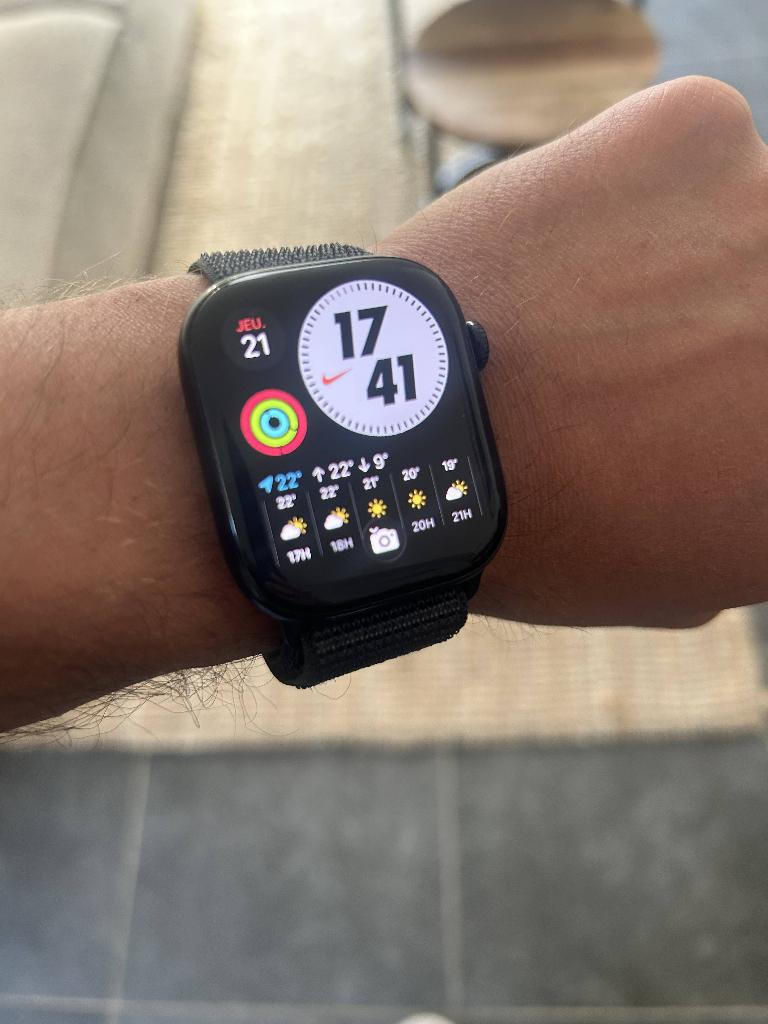 Apple Watch Series 10 GPS 46 mm, Handtassen en Accessoires, Smartwatches, IOS, Ophalen of Verzenden, Zo goed als nieuw, GPS
