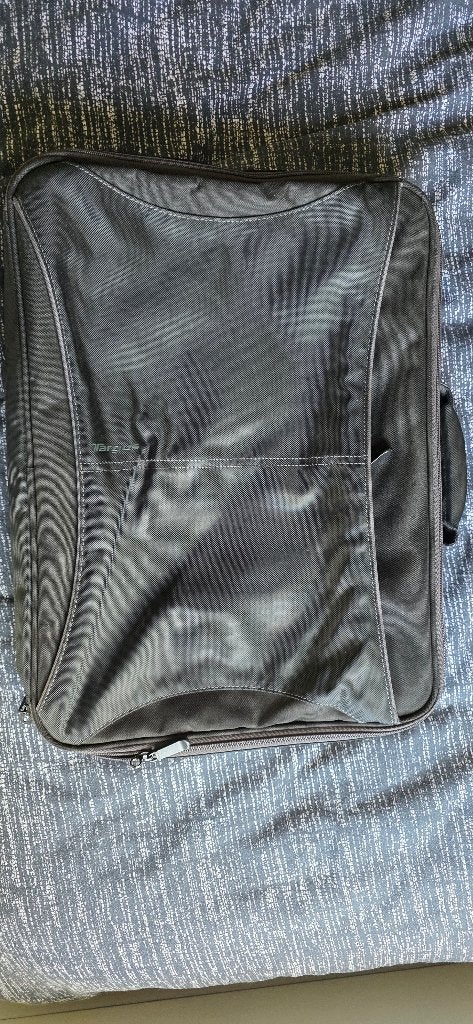 Laptoptas 17inch Targus, Ophalen, Gebruikt, Handvat, 17 inch of meer