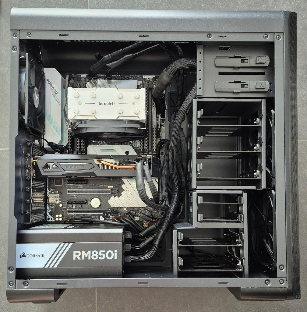PC de bureau puissant (i7-7820X • 32 Go de RAM • WIN 11 PRO), 32 GB, 4 Ghz ou plus, SSD, Intel Core i7
