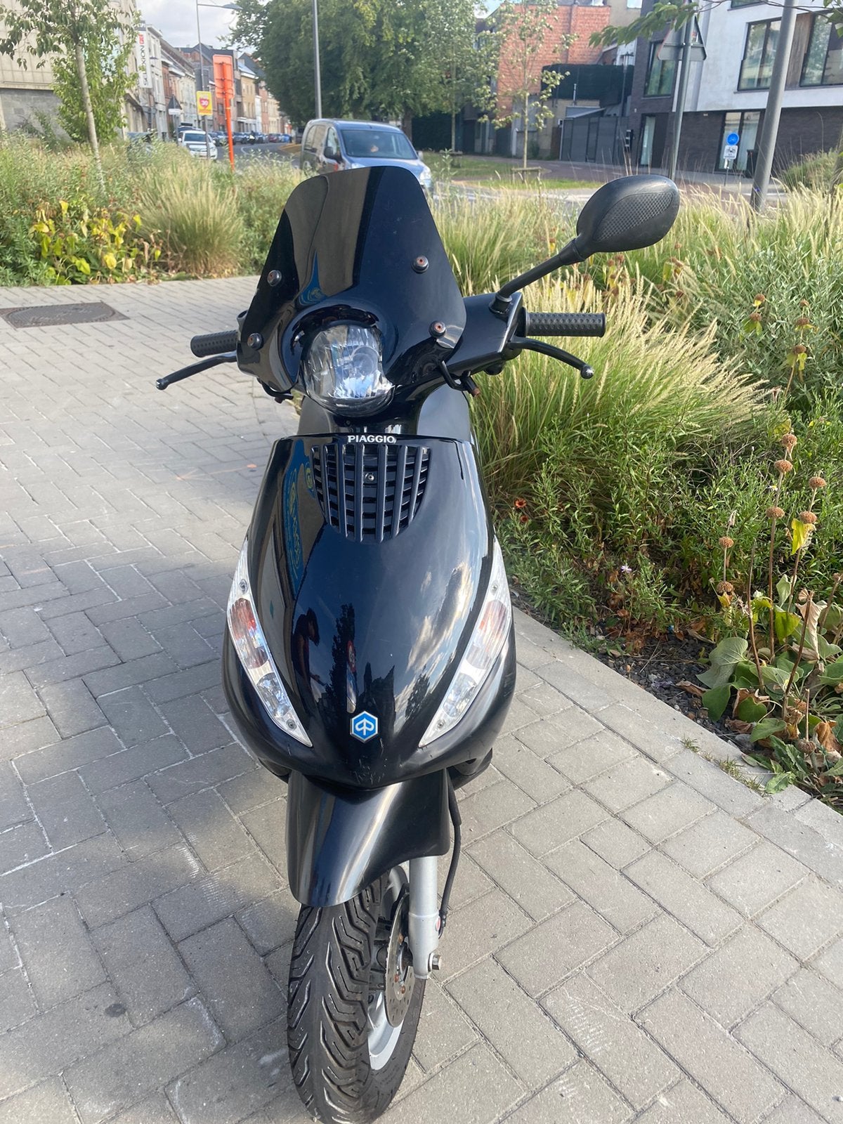zip 4t une classe en bon état, Vélos & Vélomoteurs, Scooters | Piaggio, Comme neuf, Zip, Enlèvement
