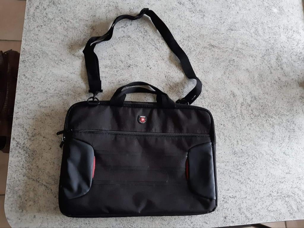 Laptoptas, Ophalen of Verzenden, 17 inch of meer, Zo goed als nieuw, Schoudertas