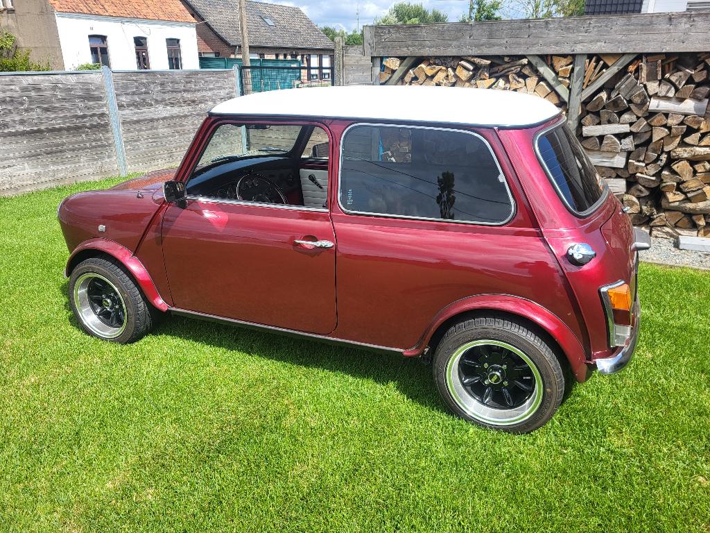 Mini oldtimer, Handgeschakeld, Particulier, 2 deurs, Mini