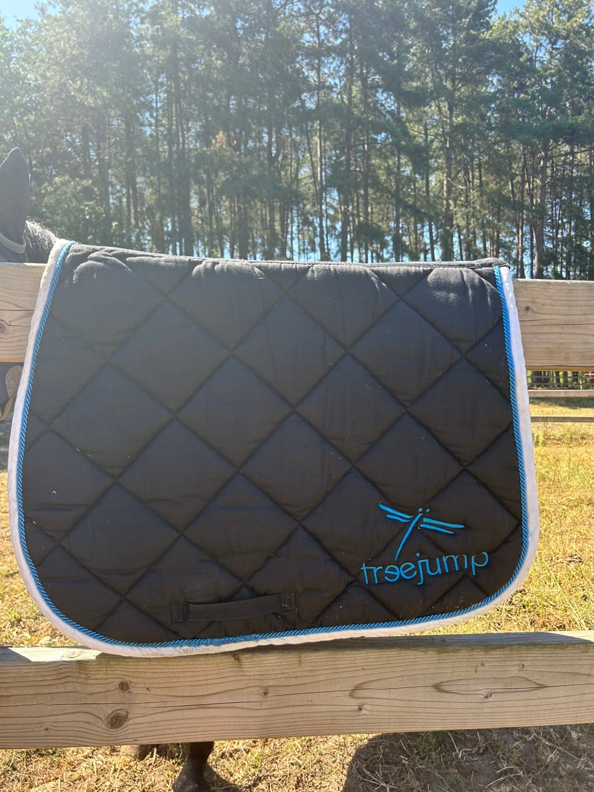 Zadeldekje freejump, Full (L), Gebruikt, Overige merken, Verzenden