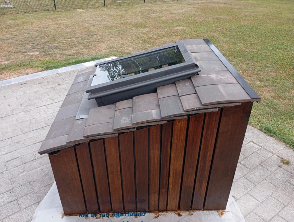 Robot maaier garage, Tuin en Terras, Terrasdelen en Vlonders, Ophalen