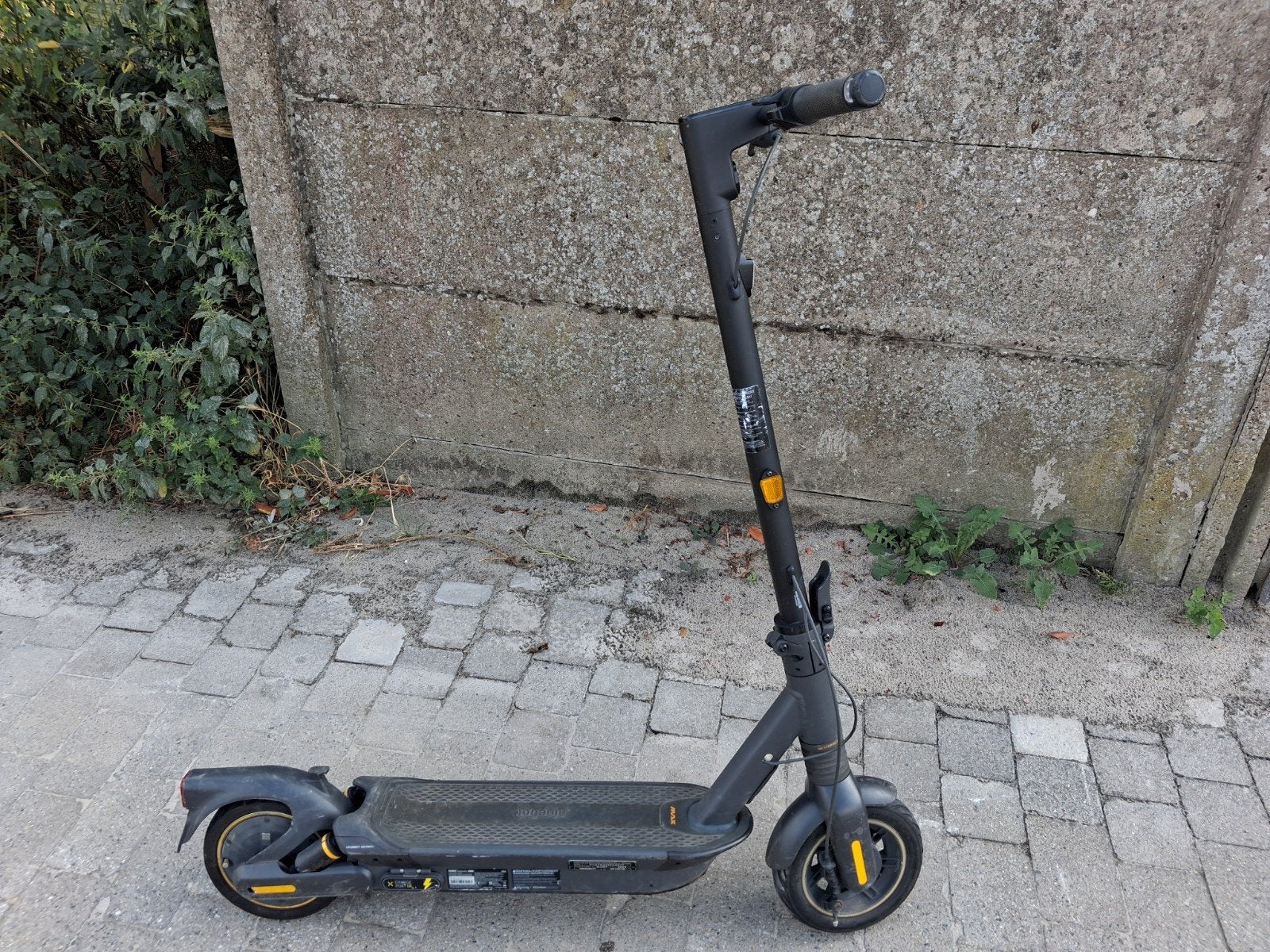 NINEBOT G2 MAX !! LIEFST VANDAAG ZO OPHALEN, Fietsen en Brommers, Ophalen