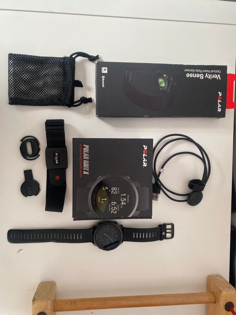Polar Grit X horloge + Polar Verity Sense hartslagmeter, Sport en Fitness, Loopsport en Atletiek, Gebruikt, Ophalen