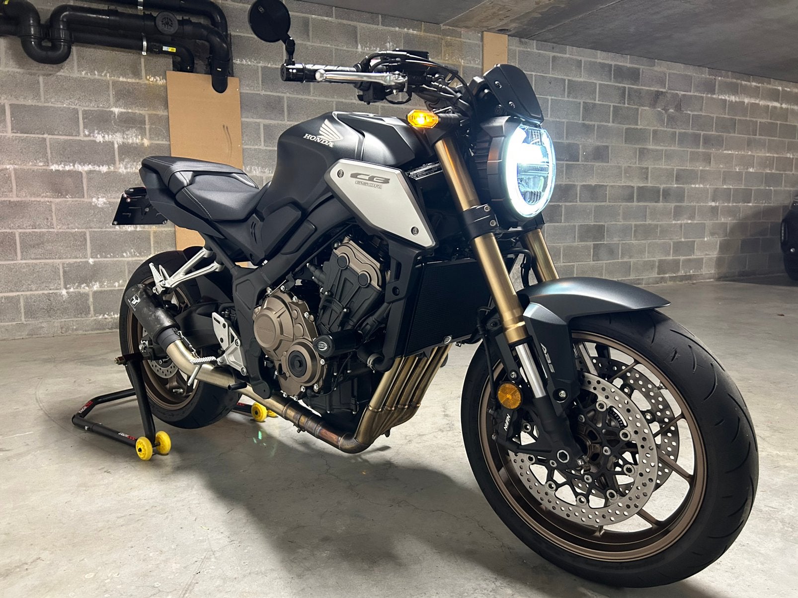 Honda CB650R de 2022, ABS, Occasion, Plus de 35 kW, 4 cylindres