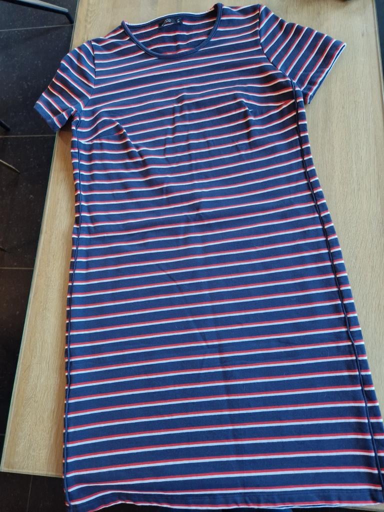 Blauw rood wit gestreept kleedje van Bel& Bo maat 36 smal, Kleding | Dames, Jurken, Ophalen, Blauw, Zo goed als nieuw, Boven de knie