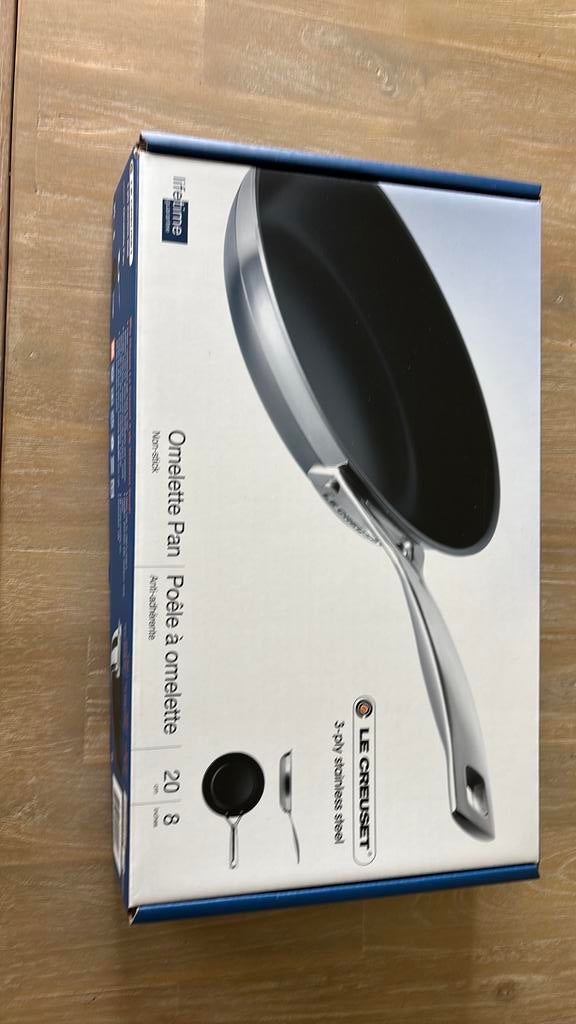 Pan anti aanbak Le Creuset, Huis en Inrichting, Keuken | Potten en Pannen, Ophalen, Nieuw