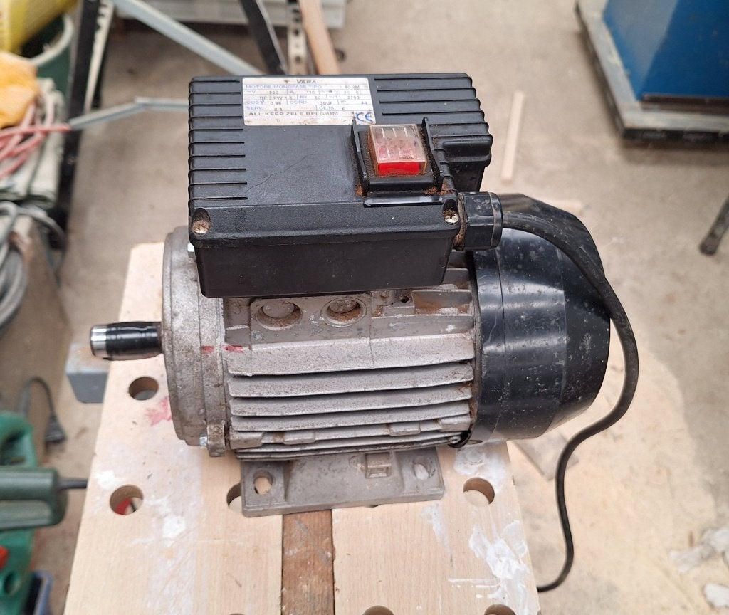 elektrische motor 2pk, 1,5kw, 220v, 2750 t/m lichtnet, Ophalen, Gebruikt