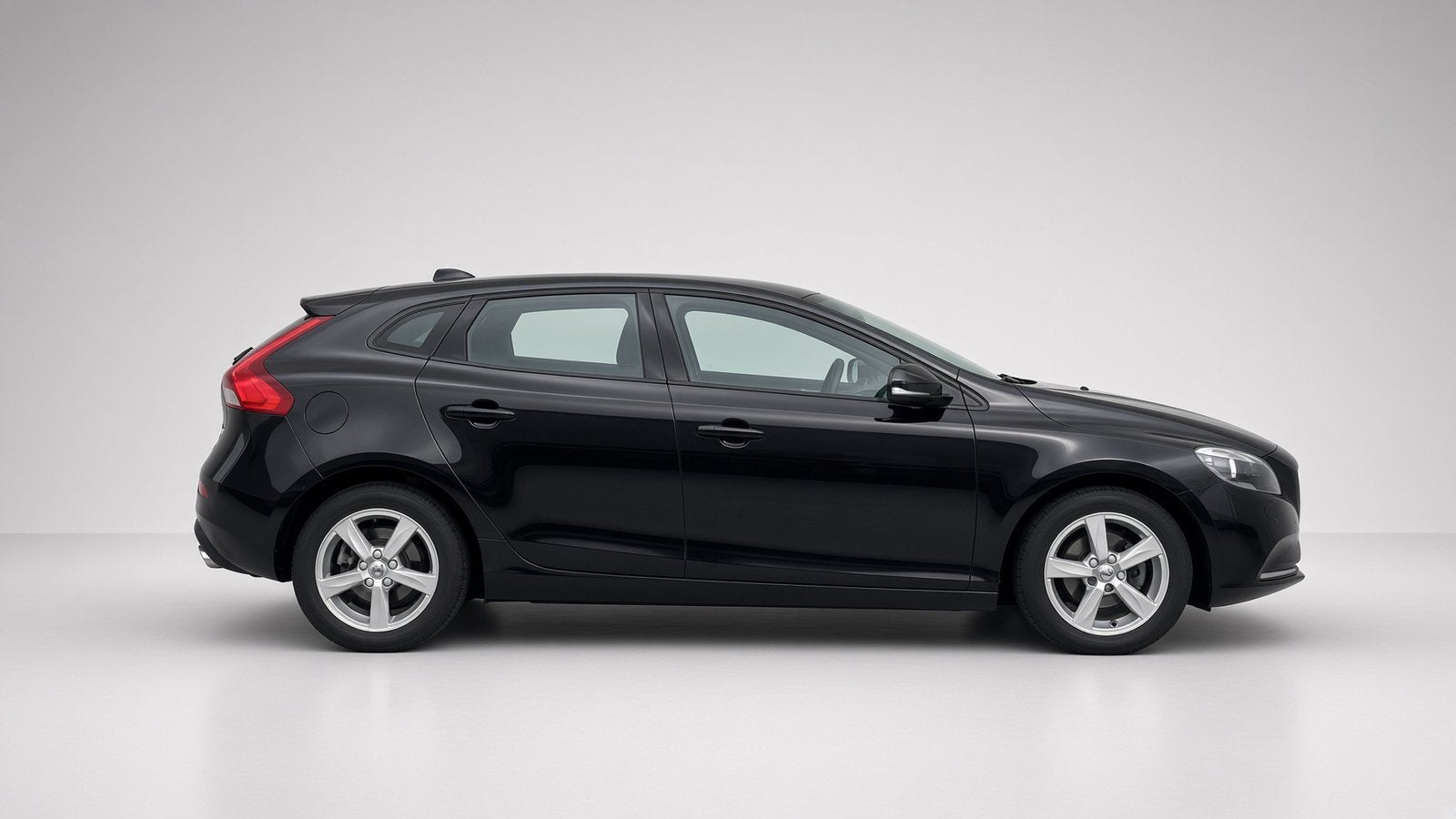 Volvo v40 EURO 6b!, Auto's, Voorwielaandrijving, Zwart, 5 deurs, Particulier