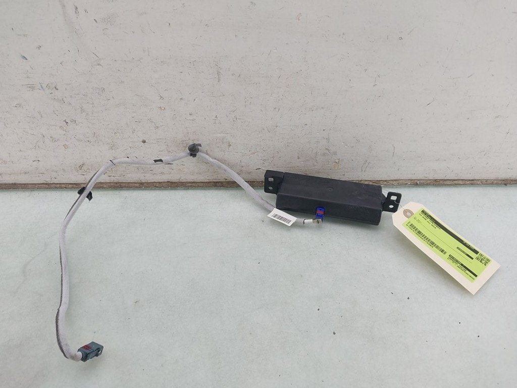 AMPLIFICATEUR D'ANTENNE Kia Niro II (SG2) (|96240AT000|), Kia, Info@kia.de, Utilisé, Theodor-Heuss-Allee 11
60486  Frankfurt am Main, DE