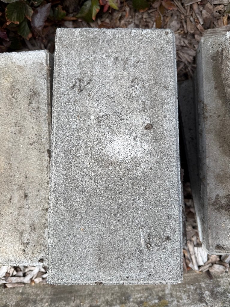 GRATIS betontegels, Tuin en Terras, Tegels en Klinkers, Ophalen, Zo goed als nieuw, Minder dan 5 m², Beton