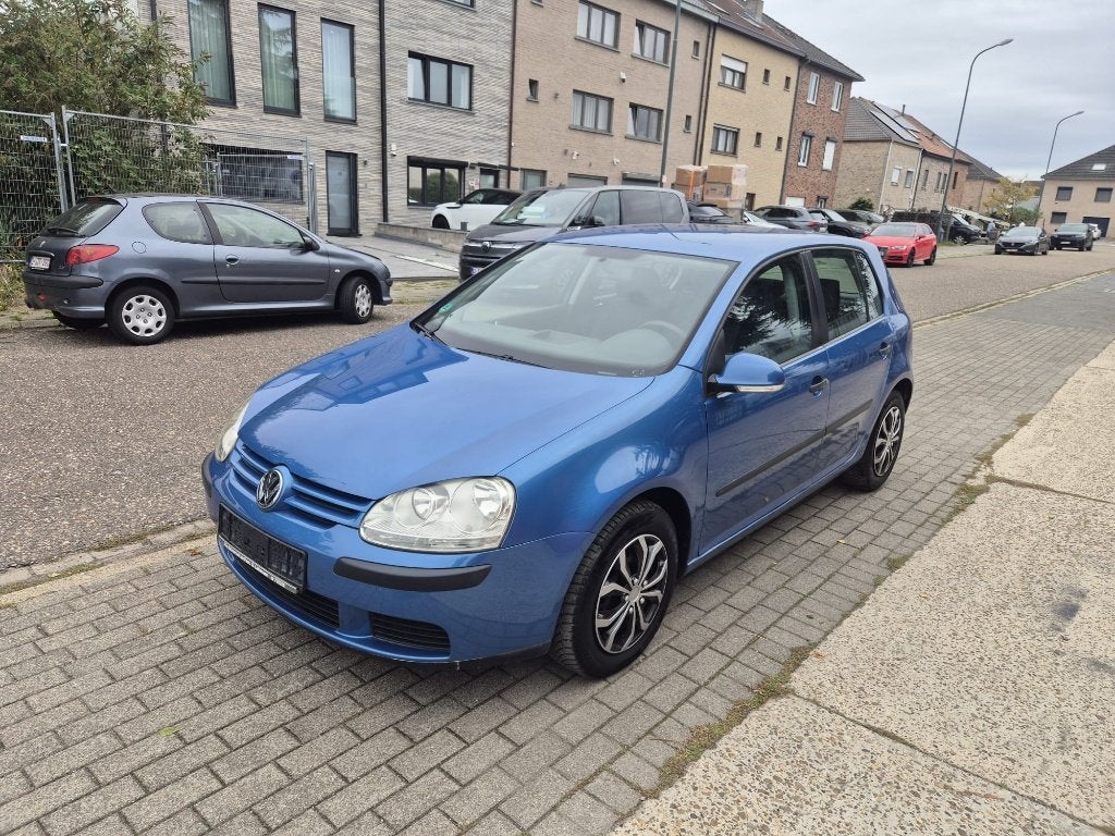 VW Golf 1.4i - Airco + Keuring (Parkingcamera/ Carplay 400€), Auto's, Zwart, 4 cilinders, Blauw, Bedrijf