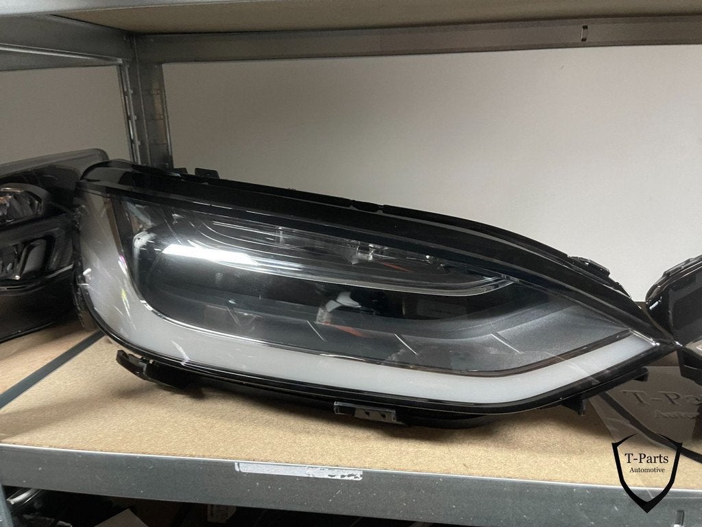 tesla model X koplamp rechts nieuw lamp, Auto-onderdelen, Verlichting, Nieuw