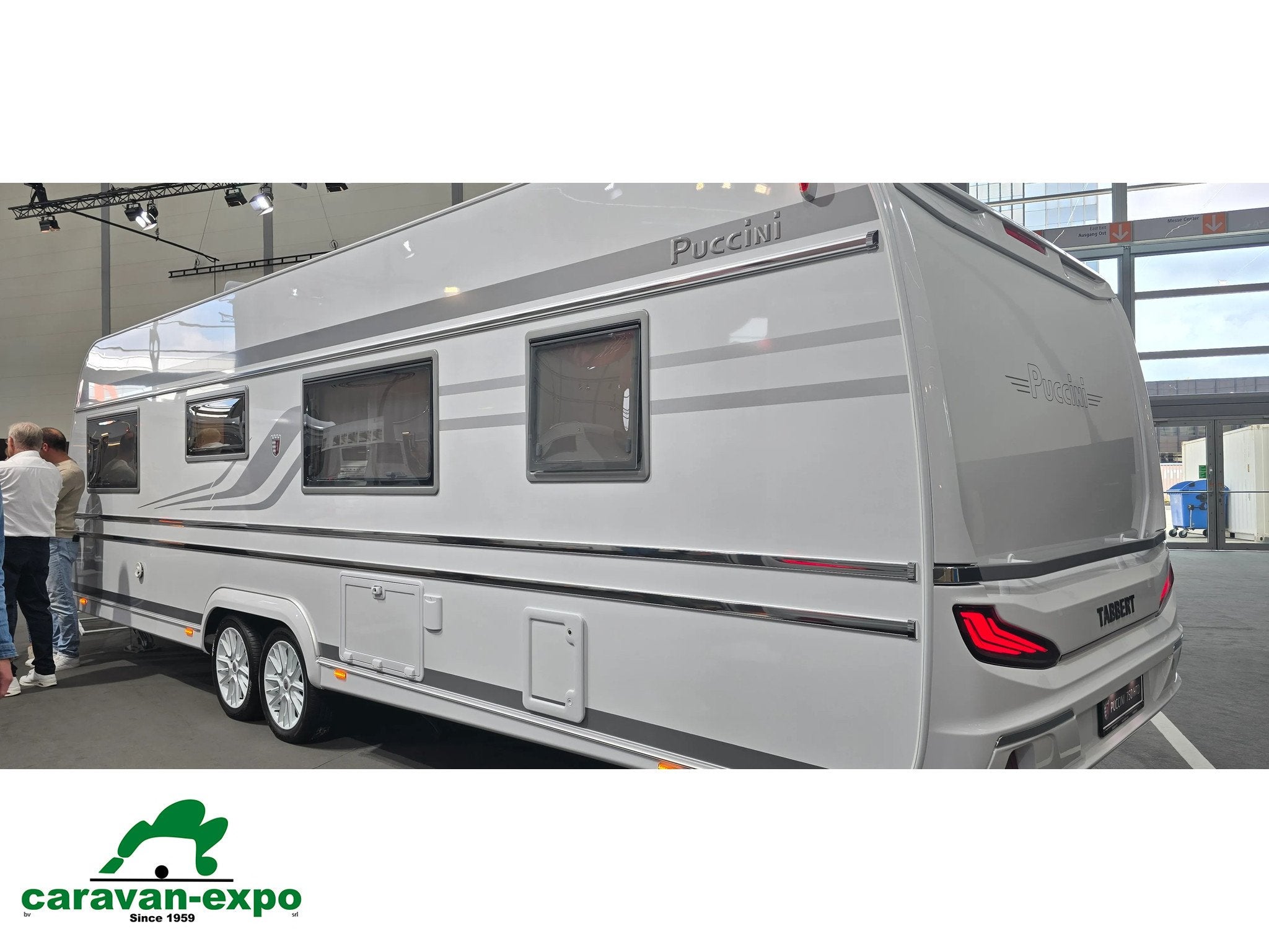 TABBERT PUCCINI 750 HTD, Tabbert, 7 tot 8 meter, Bedrijf, Tot en met 4