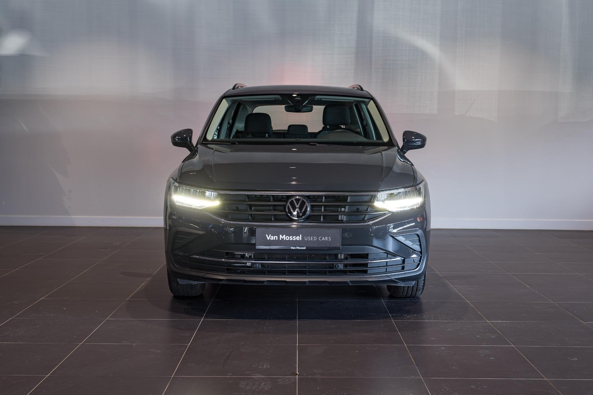 Volkswagen Tiguan 1.4 eHybrid OPF DSG Life (automatique), Autos, Argent ou Gris, Achat, Euro 6, 2000 kg