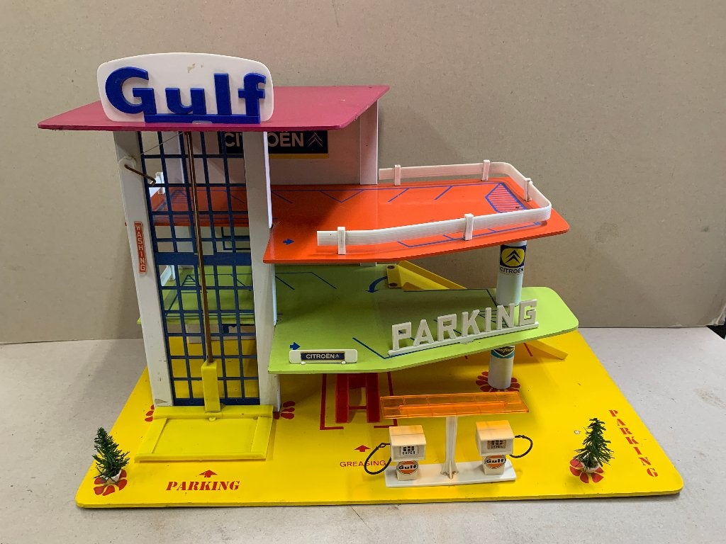 Superbe ancien garage Gulf Citroën en bois., Enlèvement