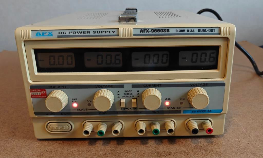 AFX-9660SB DC Power Supply, Bricolage & Construction, Instruments de mesure, Enlèvement ou Envoi, Utilisé, Électricité
