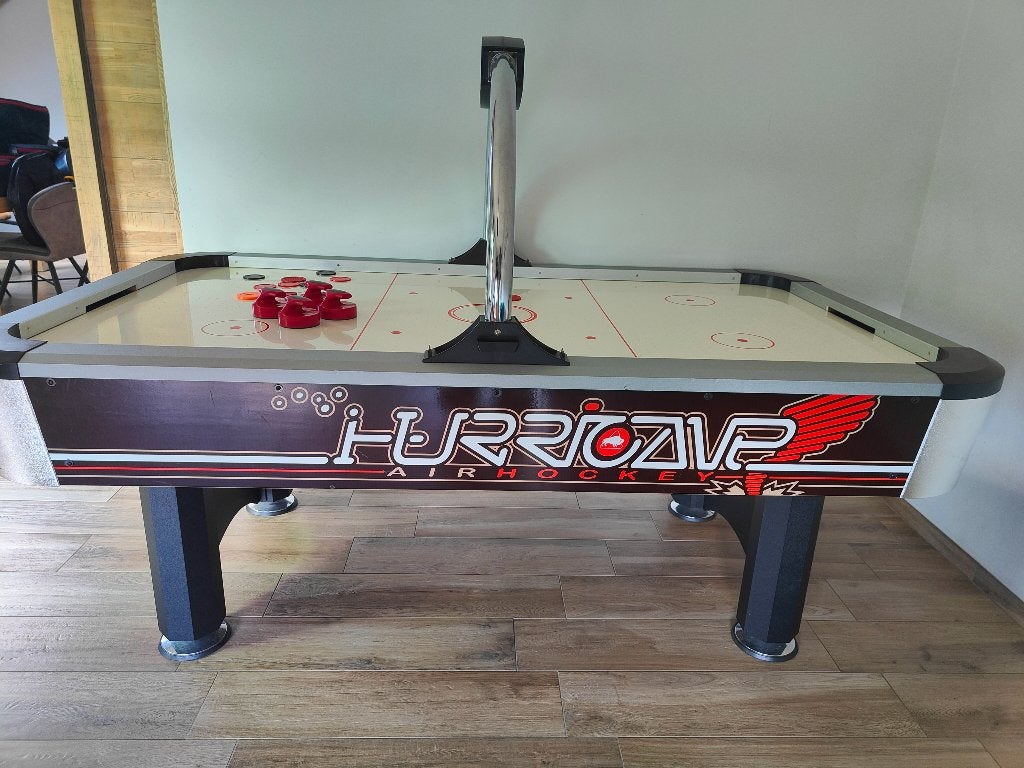 Airhockey Buffalo Hurricane, Ophalen