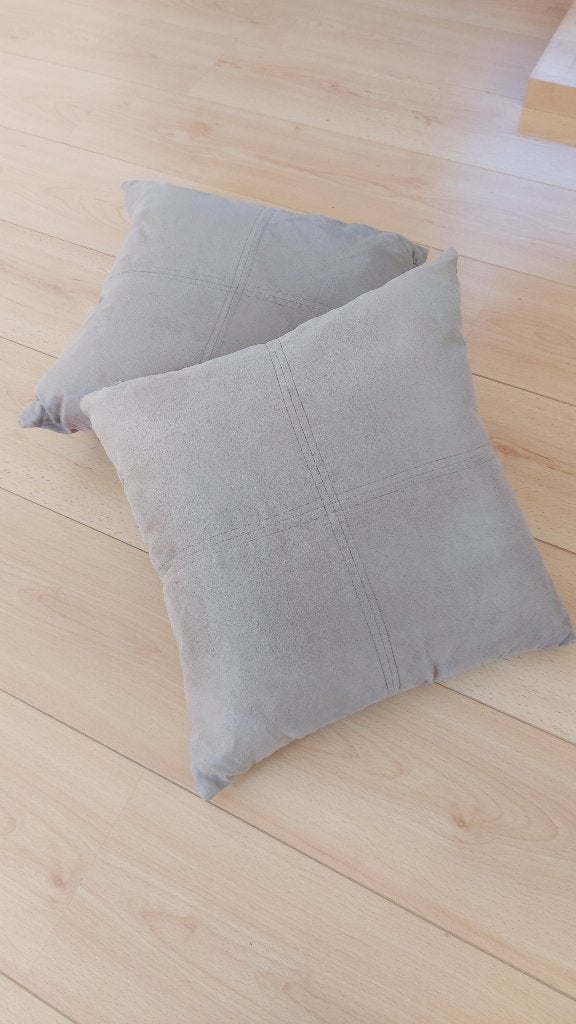 4 coussins neufs, IKEA, Lavable, Carré, Comme neuf