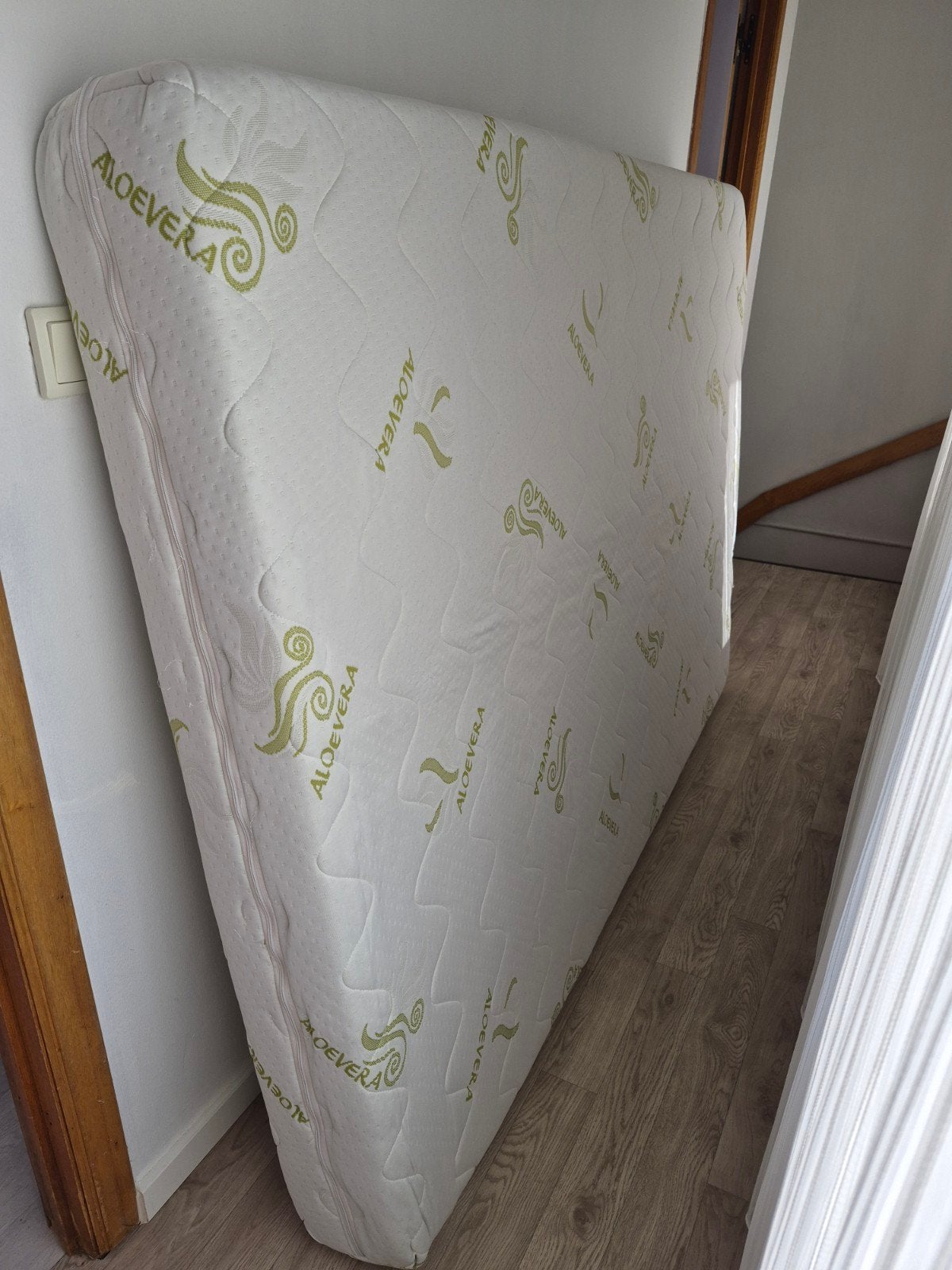 matelas, Matelas, Enlèvement, 200 cm, 140 cm