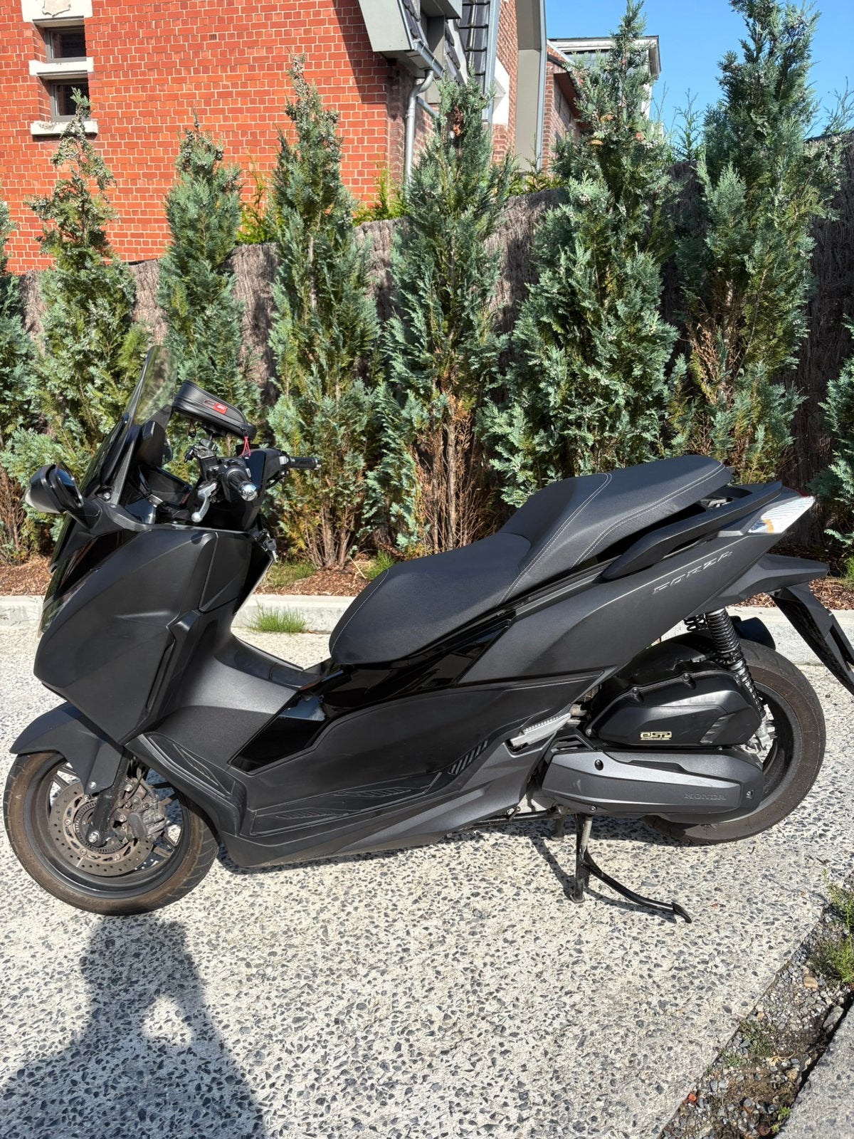 HONDA FORZA 125, Particulier