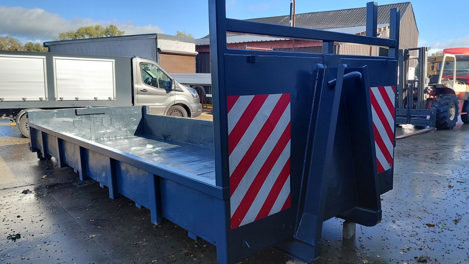 afzetcontainer haakcontainer puincontainer, Zakelijke goederen, Ophalen