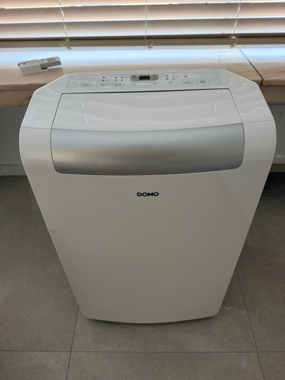 DOMO DO324A 12000 BTU, Enlèvement, Comme neuf, Minuterie