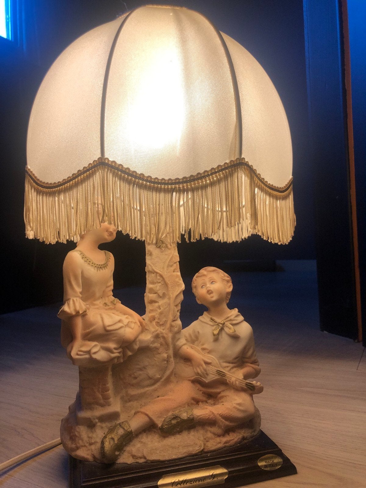 werkende lamp van grootmoeder, Huis en Inrichting, Ophalen