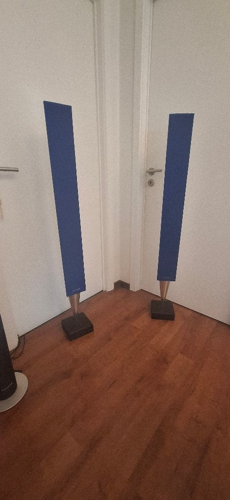 bang olufsen beolab 8000 blue in mintstaat !, Audio, Tv en Foto, Ophalen, Stereo speakers, Inclusief kabels, 120 tot 150 watt